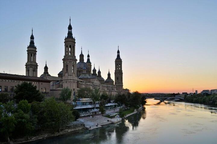 Juncal Bonito Loft, 110 M2 Appartement Zaragoza Buitenkant foto